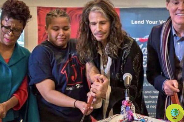 Steven Tyler do Aerosmith doa meio milhão de dólares para um novo centro contra o abuso de mulheres