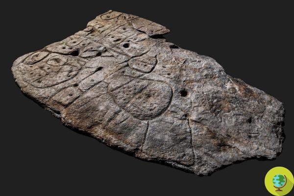 Extraordinário! Lápide da Idade do Bronze descoberta com o mapa mais antigo da Europa