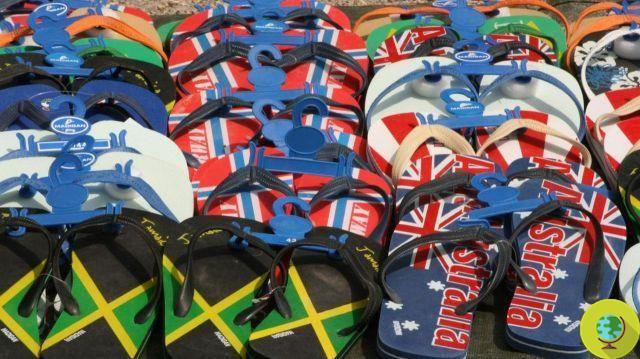 Flip flops: new health alarm launched by British doctors