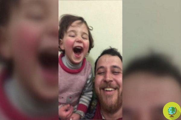 Bombas caem, pai sírio inventa brincadeira para não assustar filha de 4 anos