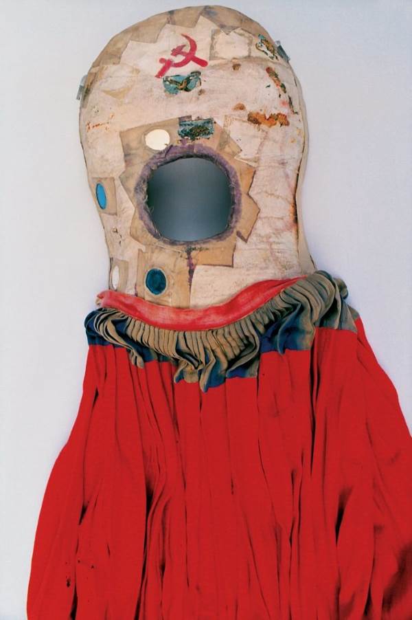 Frida Khalo's hidden wardrobe that reveals her most intimate details