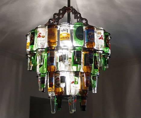 13 ideas from around the world to creatively recycle glass bottles of wine or beer