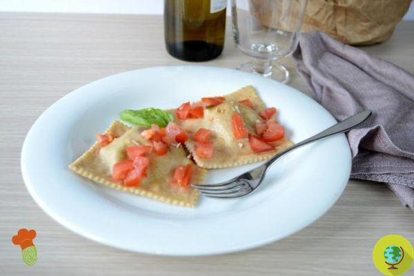 Pasta casera: raviolis rellenos de judías verdes