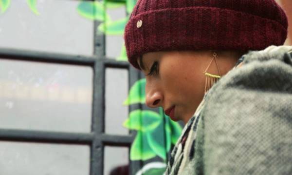 Arte callejero: las cabinas telefónicas de Londres se convierten en fantásticos rincones verdes