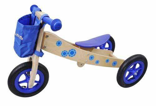 Correpasillos, triciclos y bicicletas de madera: por qué todo niño debería tenerlos