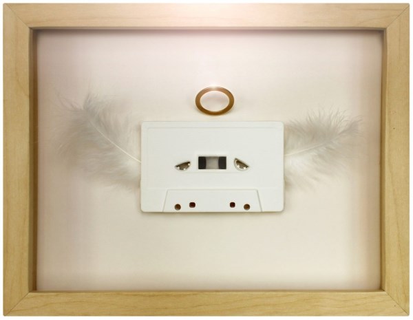 Peintures issues du recyclage des cassettes : le Tape Art de Benoit Jammes