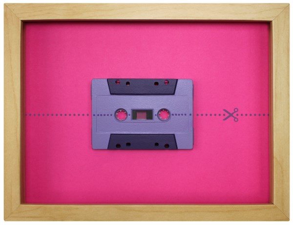 Pinturas a partir del reciclaje de cintas de casete: el Tape Art de Benoit Jammes