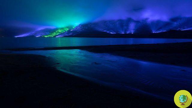 Parece una aurora boreal: las colinas irlandesas transformadas en el cuadro digital más grande del mundo