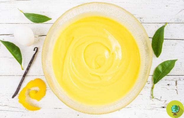 Crème anglaise: la recette originale et 9 variations (également vegan)