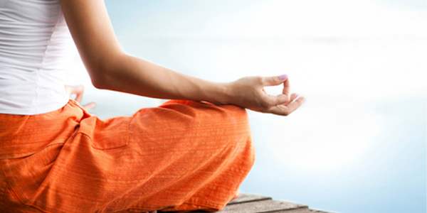 Como encontrar tempo para praticar ioga (e por que fazê-lo todos os dias)