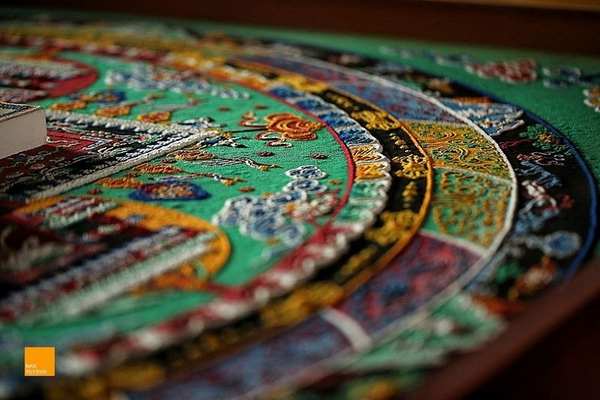 Los maravillosos mandalas de arena hechos por monjes tibetanos (FOTO)