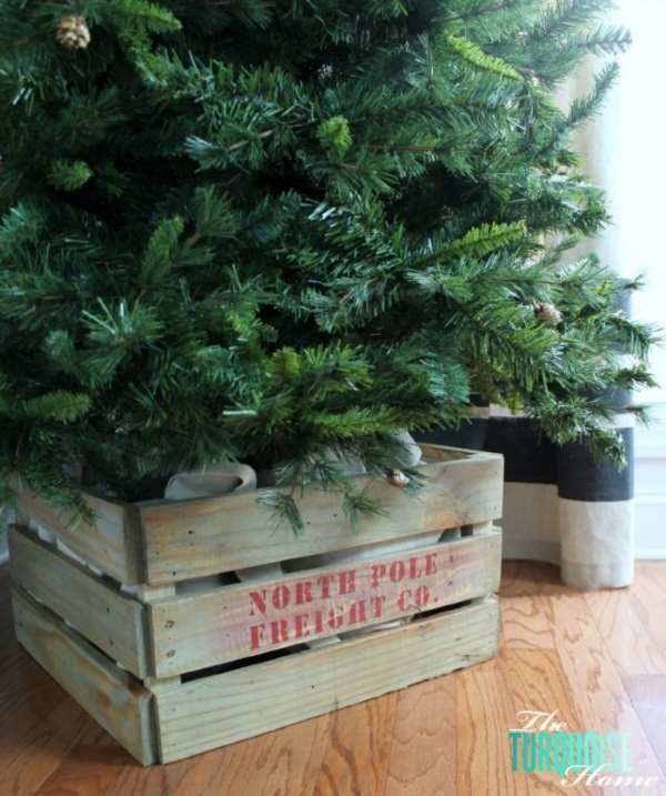 Cobertura de base DIY para a árvore de Natal