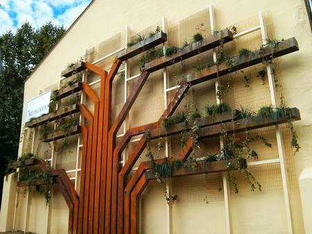The vertical garden in the shape of a tree in the heart of the Basque Country