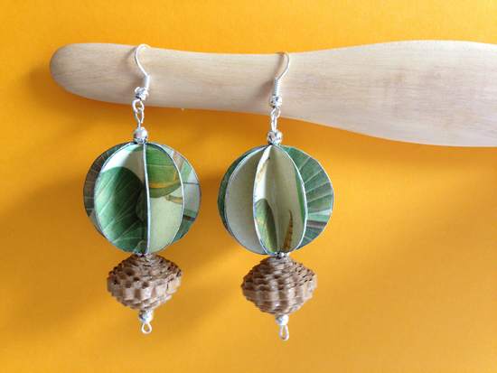 Paper jewelry: design ideas and tutorials to make them