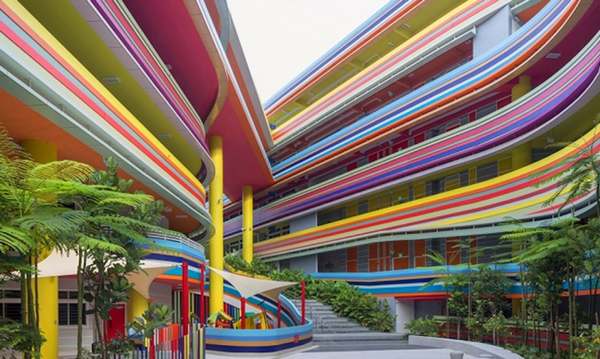 Escola Maravilhosa Arco-Íris de Singapura (FOTO)