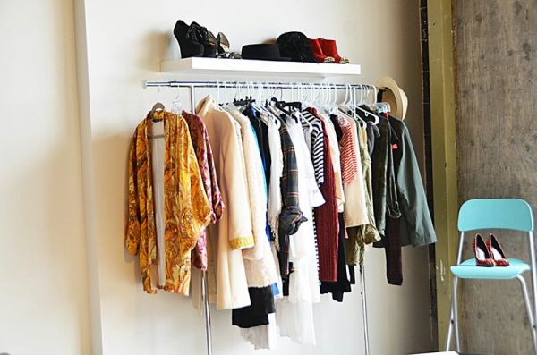 Tidy wardrobe: ideas and tips for making space in the wardrobe (PHOTO)