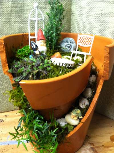 Comment construire des mini-jardins à partir de pots cassés