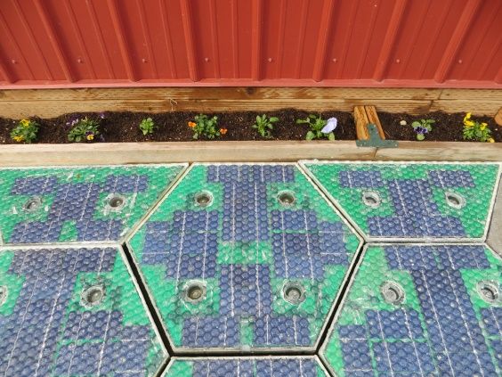 Solar Roadways : financement participatif pour remplacer l'asphalte par des panneaux photovoltaïques