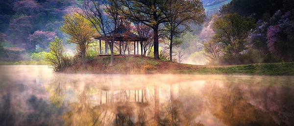 Las fotos surrealistas de Jaewoon U con los reflejos de los paisajes