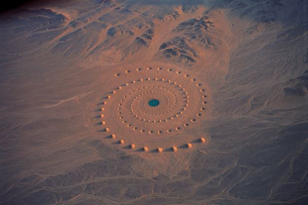 Land Art: as maravilhosas geometrias no deserto de Deserth Breath