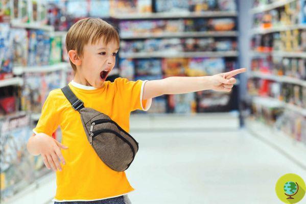 Crianças, vítimas indefesas do consumismo: aprendemos a protegê-las das falsas necessidades e do nosso materialismo