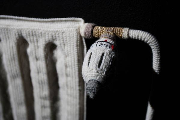 The Finnish artist who crochets the real people of his village