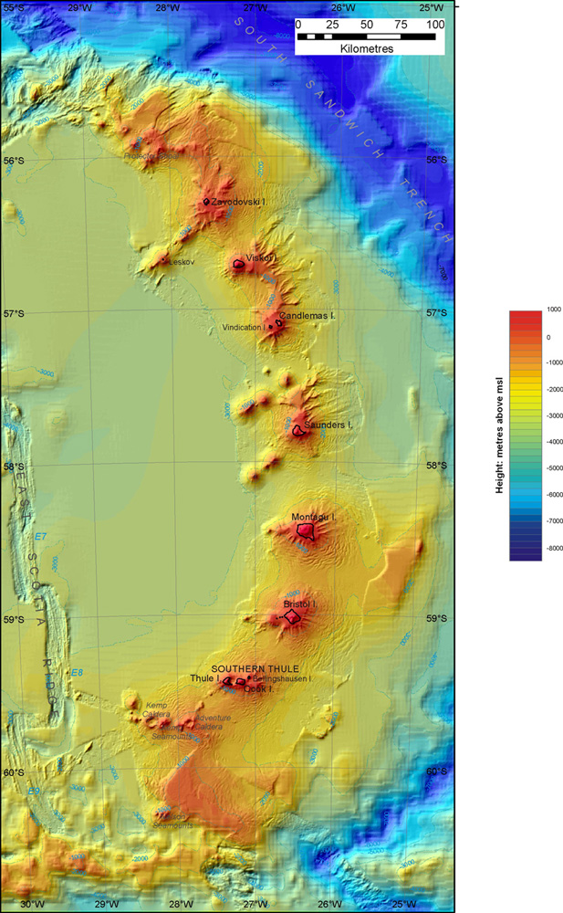 Uma cadeia de 12 vulcões subaquáticos ativos é descoberta na Antártida