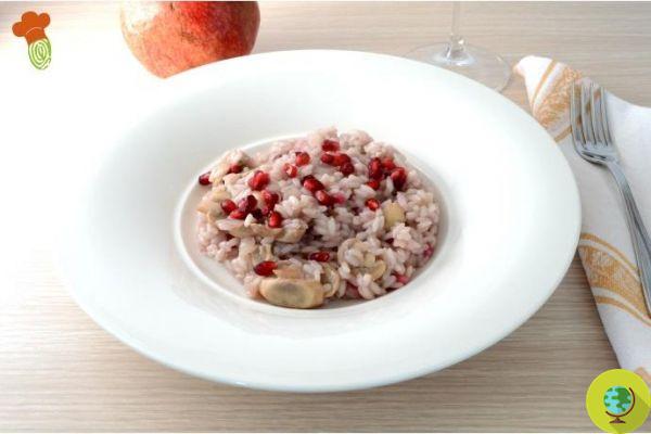 Risotto with mushrooms and pomegranate [vegan and gluten-free recipe]