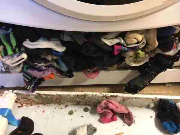 The washing machine eats the socks for real. Here is the evidence