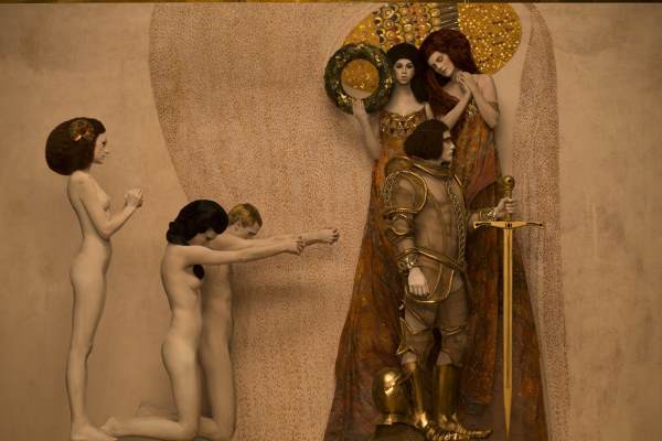 O artista que dá vida às pinturas de Klimt para caridade (FOTO)