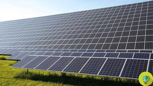 Aranceles sobre paneles solares chinos: mañana la decisión de la Comisión de la UE