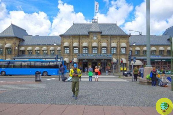 Two thousand euros to work a few minutes a day in the new train station in Gothenburg in Sweden