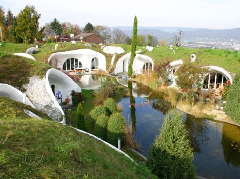 The 10 most bizarre green roofs