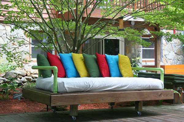 10 ideas for decorating the garden with pallets