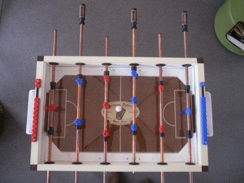 Custom Barrel: table football, turntables and pieces of furniture from the recycling of old oil barrels