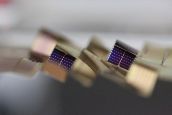 Crea las células fotovoltaicas corrugadas inspiradas en el arte del kirigami (VIDEO)
