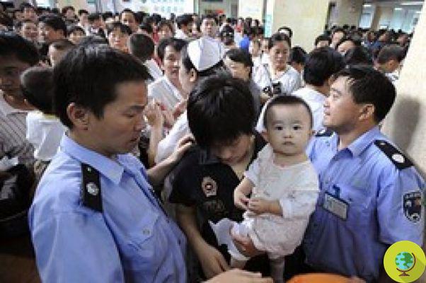 China fights against contaminated milk which resulted in the death of 6 children