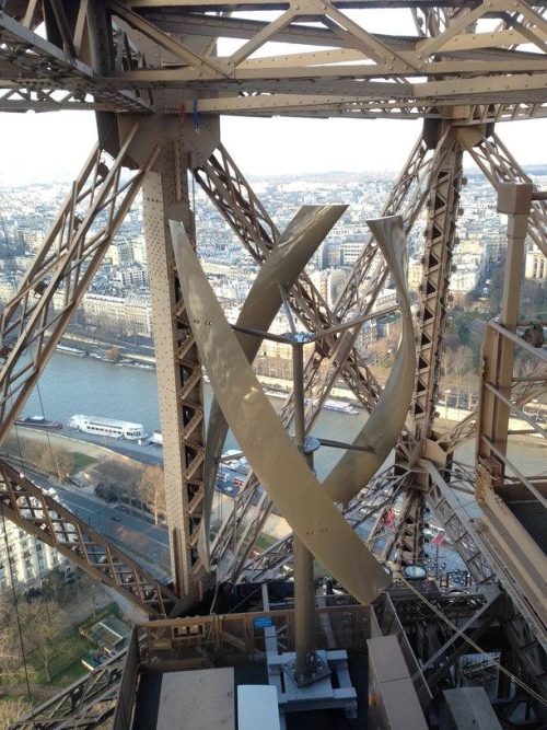 La Torre Eiffel aún más verde: instalar dos aerogeneradores