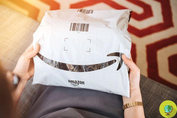 Le plastique produit par les emballages d'Amazon pourrait envelopper jusqu'à 500 fois la planète entière