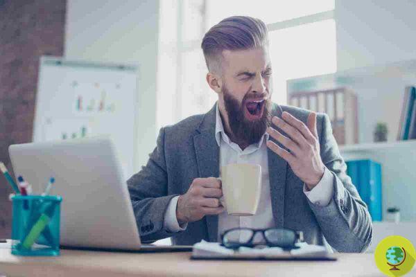 Insônia: apenas perder 16 minutos de sono torna você menos produtivo no trabalho