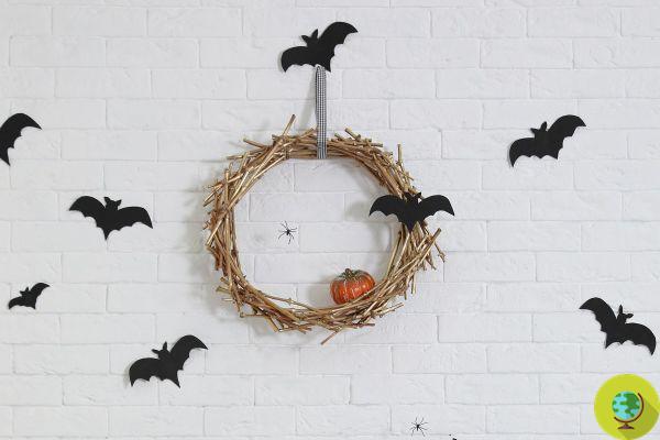 Find out how to make beautiful DIY Halloween garlands from recycled material
