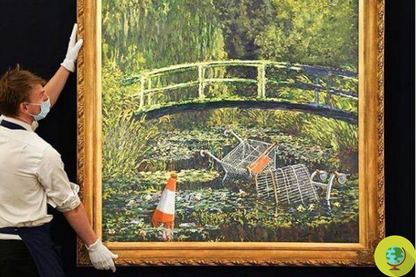 Banksy: a subasta la reinterpretación de 'El estanque de los nenúfares' de Monet contaminada por el consumismo