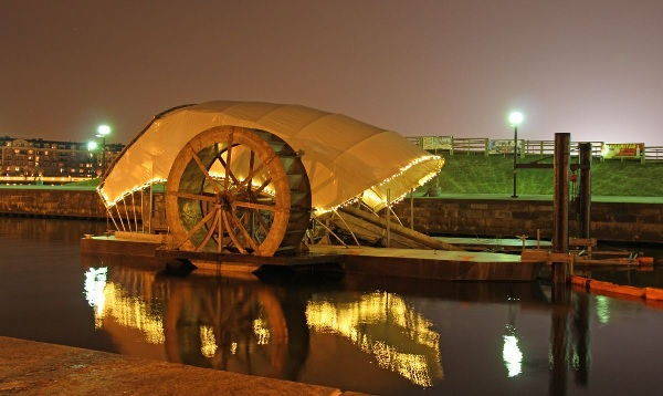Mr. Trash Wheel, the floating wheel that cleans water from waste